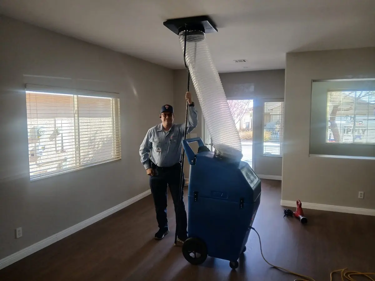 Professional Emergency HVAC Repair work inside a Scottsdale home